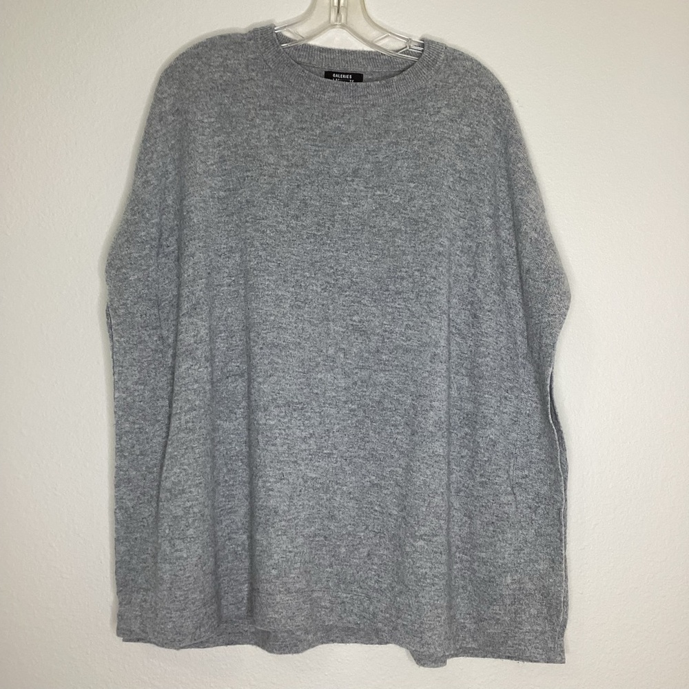 Galeries Lafayette Cashmere Sweater Vest/ Topper Italy TU (OS)